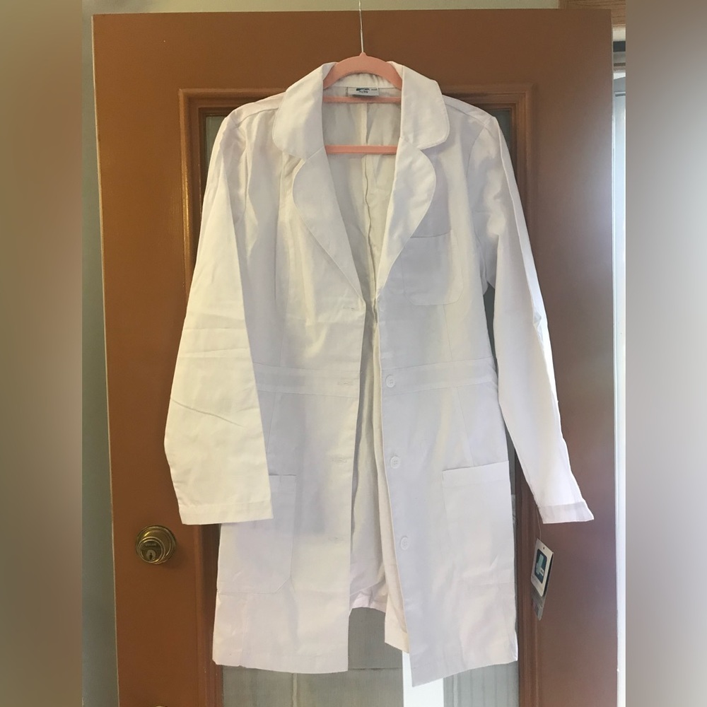 Adar Universal Lab Coat (NWT)